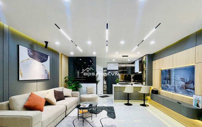 Nhà Mới 5 Tầng Full NT Xịn, HXH Thông Khu VIP Đoàn Thị Điểm DTSD 200m2 Sàn. Chỉ 13.6 tỷ TL .